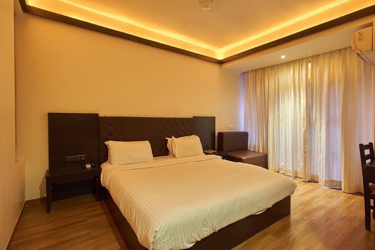 Sinq Beach Resort Calangute Dış mekan fotoğraf