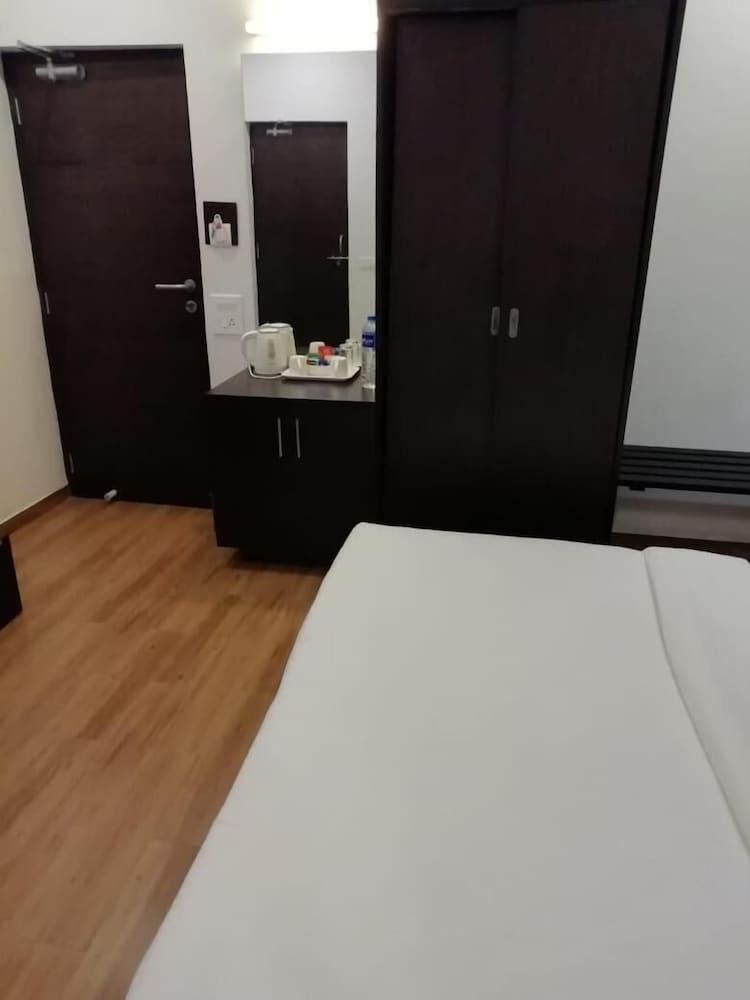 Sinq Beach Resort Calangute Dış mekan fotoğraf