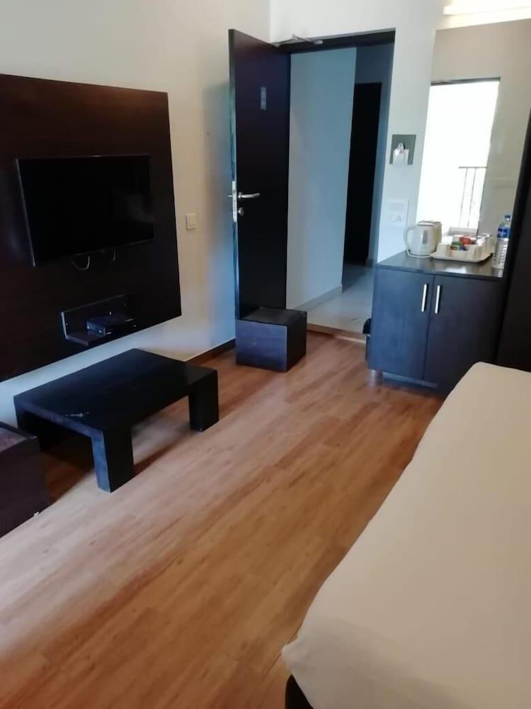 Sinq Beach Resort Calangute Dış mekan fotoğraf